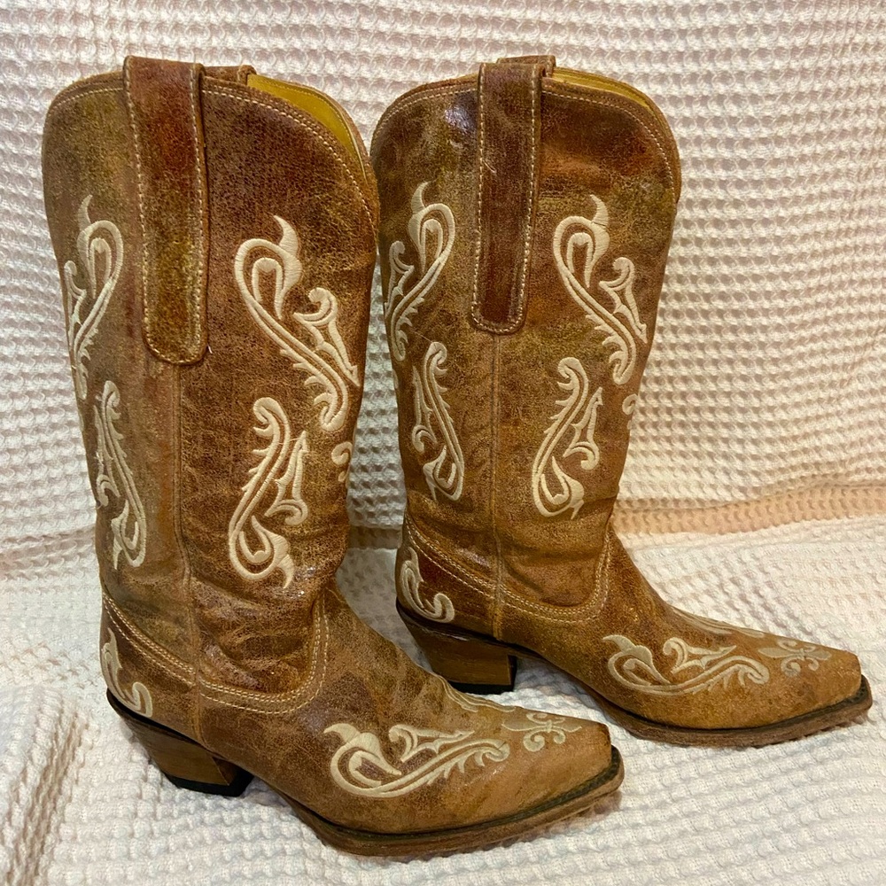Corral Boots - 7.5